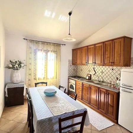 Vranziska - Comfortabl House In オロゼーイ